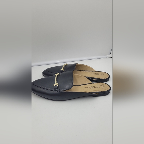 Womens sz 9 Time and Tru slip on black loafers - Picture 3 of 7
